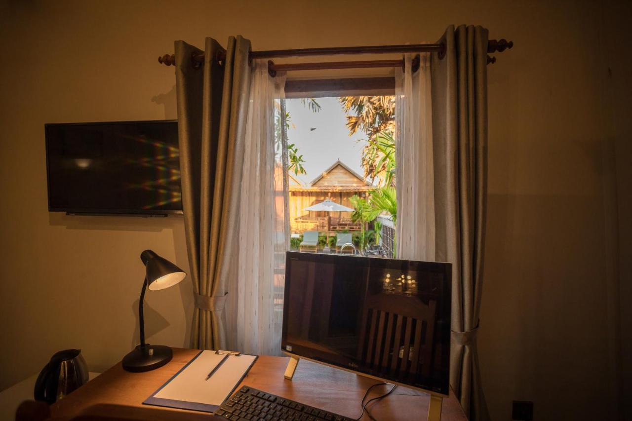 The Wood Family Retreat Hotel Phumi Trapeang Rung Bagian luar foto