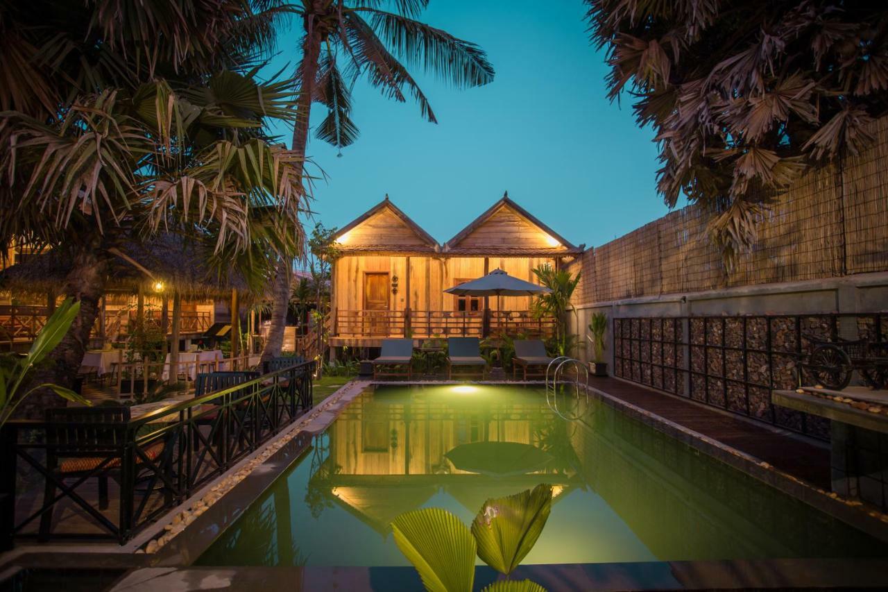 The Wood Family Retreat Hotel Phumi Trapeang Rung Bagian luar foto