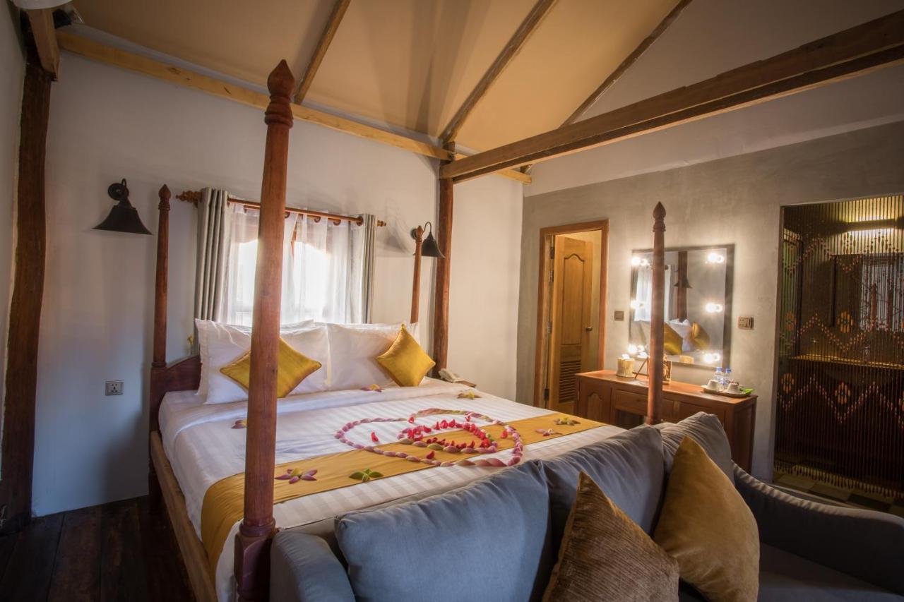 The Wood Family Retreat Hotel Phumi Trapeang Rung Bagian luar foto